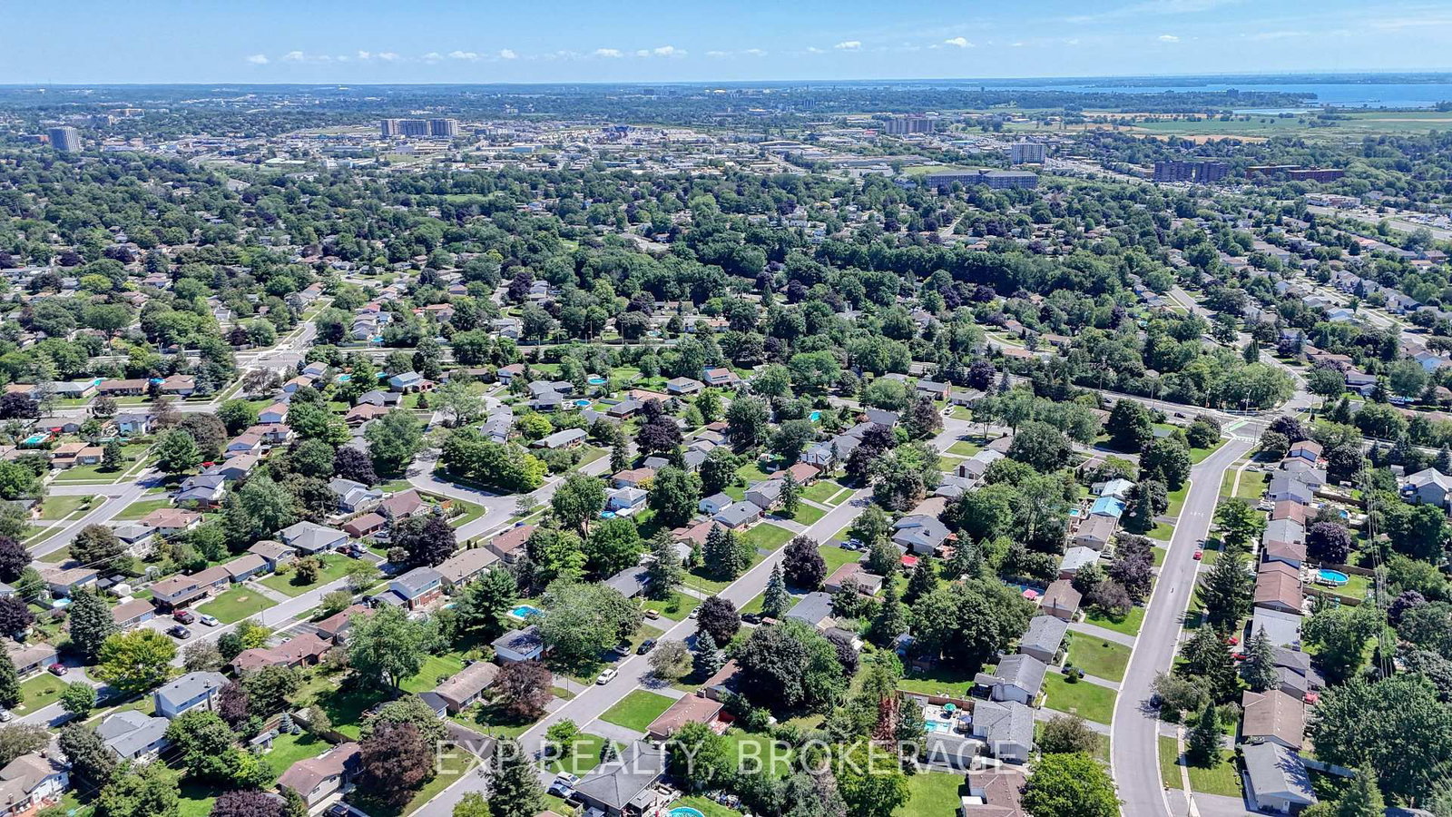 659 SUSSEX Boulevard • Kingston, ON photo 37