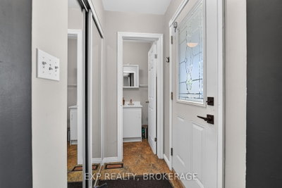 659 SUSSEX Boulevard • Kingston, ON photo 4