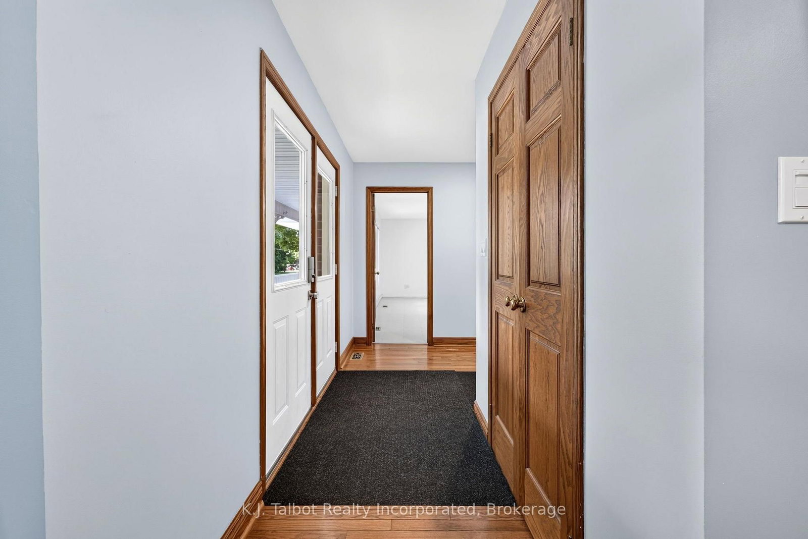 4 John Avenue • Bluewater, ON photo 6