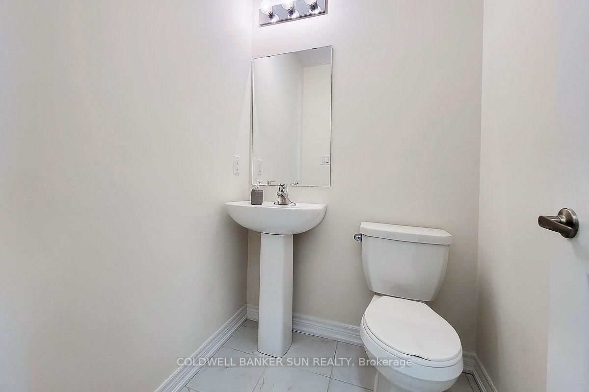 82 Pinot Crescent • Hamilton, ON photo 11