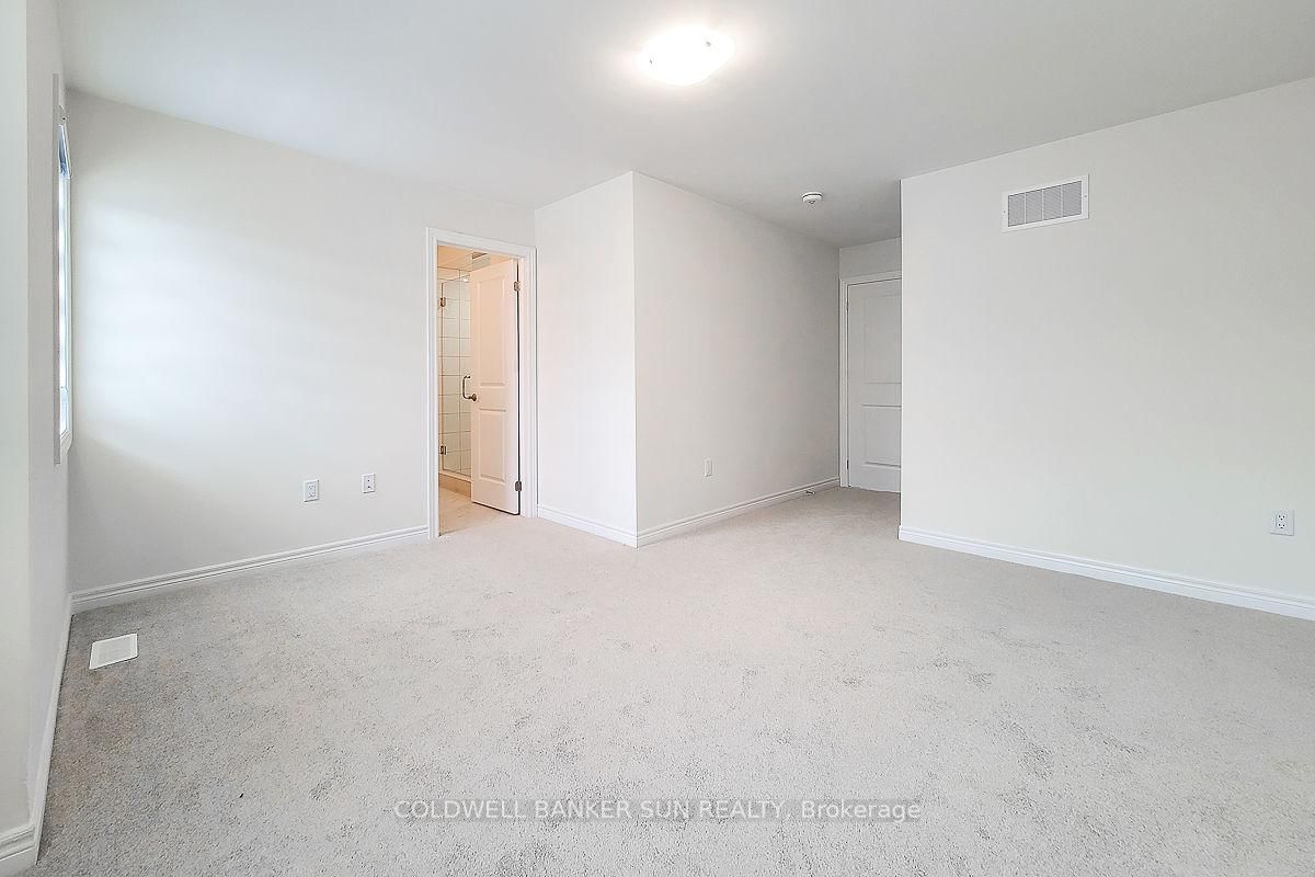 82 Pinot Crescent • Hamilton, ON photo 13