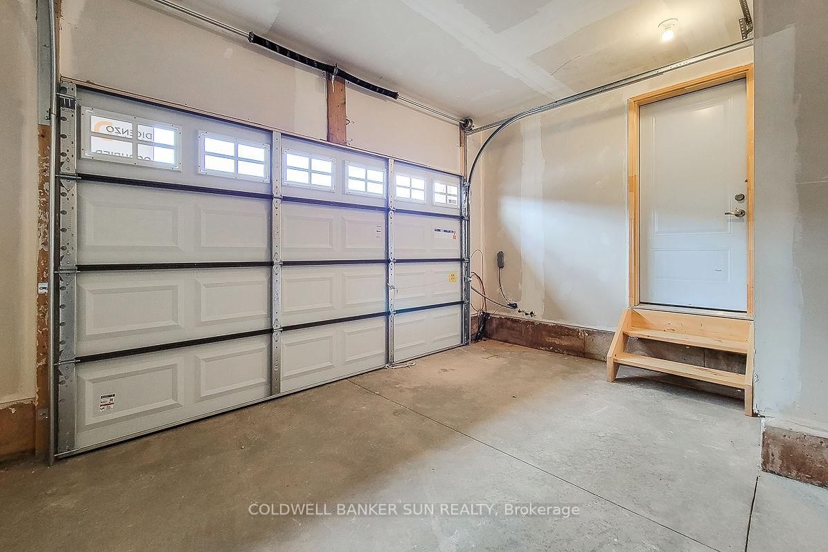 82 Pinot Crescent • Hamilton, ON photo 27