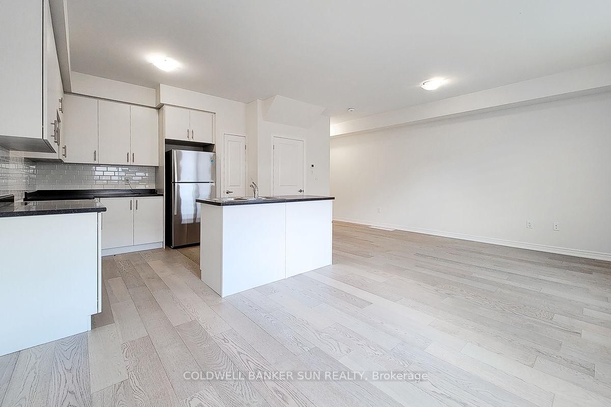 82 Pinot Crescent • Hamilton, ON photo 7