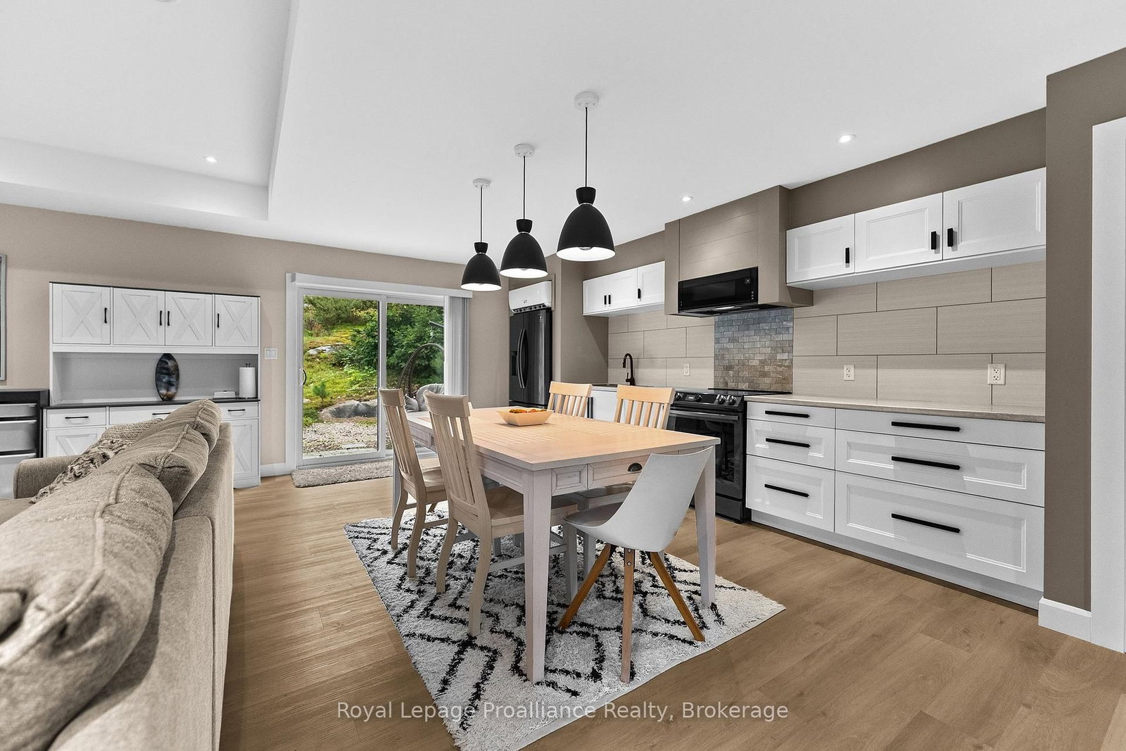 41948A Combermere Road • Barry's Bay, ON photo 14