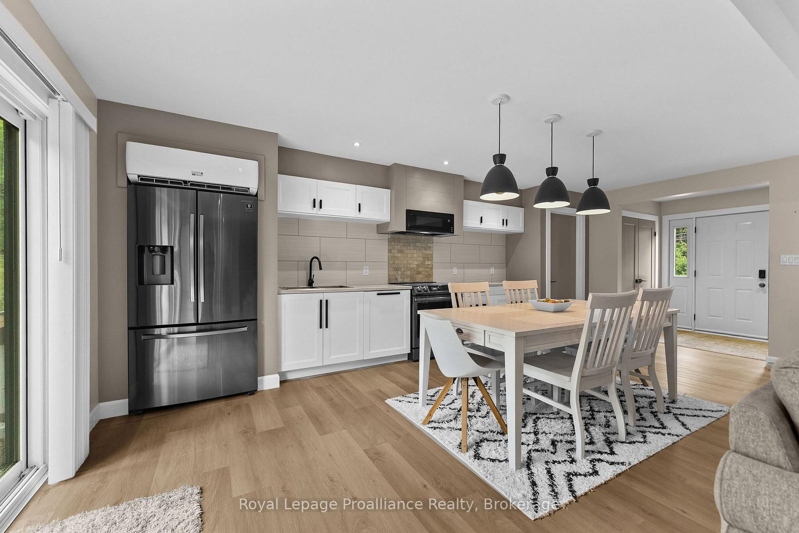 41948A Combermere Road • Barry's Bay, ON photo 17