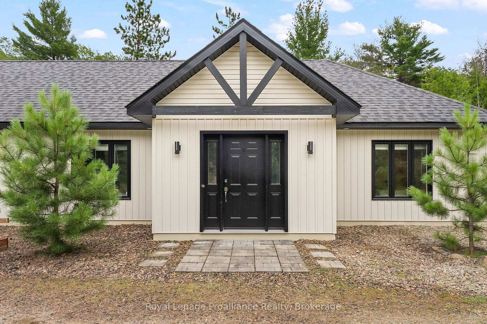 41948A Combermere Road • Barry's Bay, ON photo 35