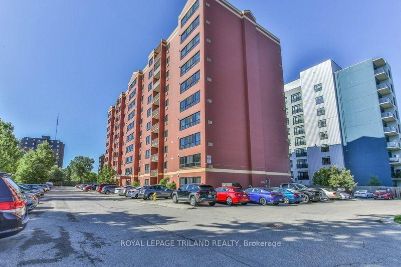 1005 - 95 BASE LINE Road W