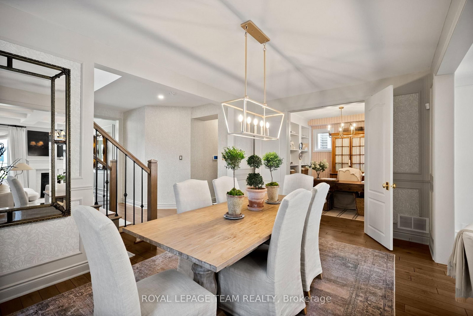 4865 Abbott Street E • Ottawa, ON photo 12