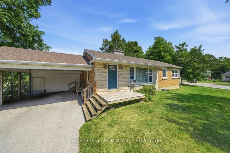 850 11th Street W