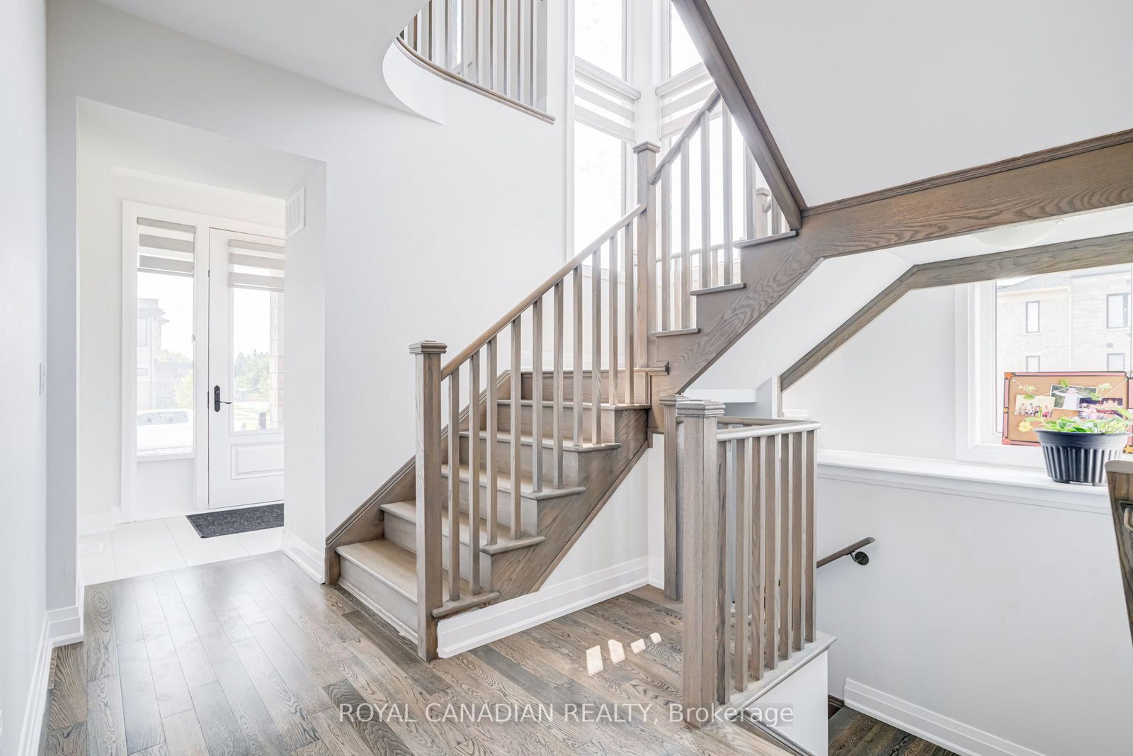 1439 Upper Thames Drive • Woodstock, ON photo 22