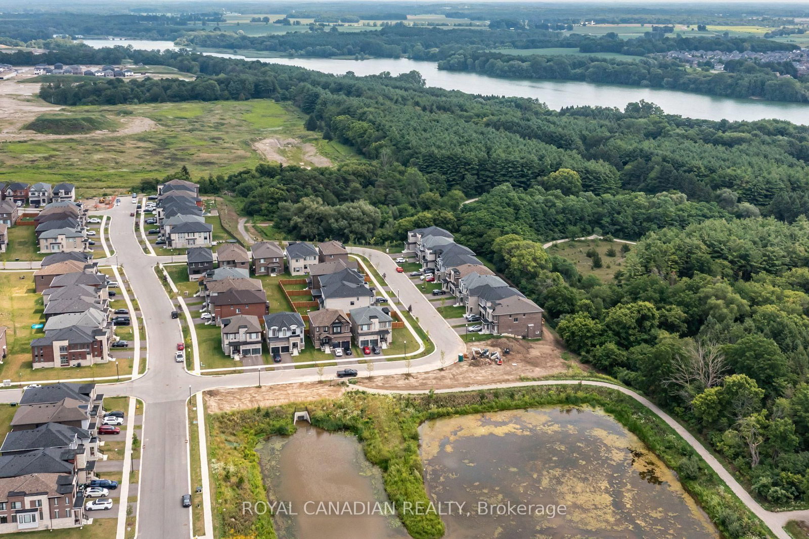 1439 Upper Thames Drive • Woodstock, ON photo 43