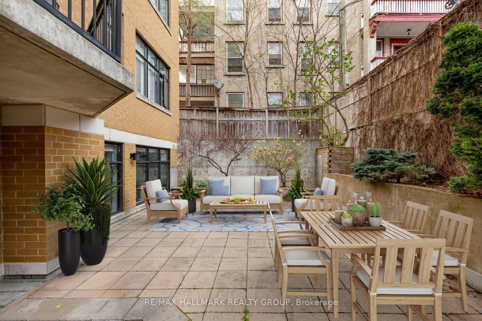 260 Besserer Street