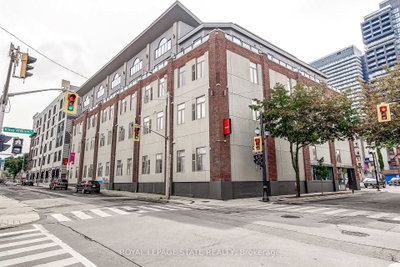80 King William Street • #214 • Hamilton, ON photo 2