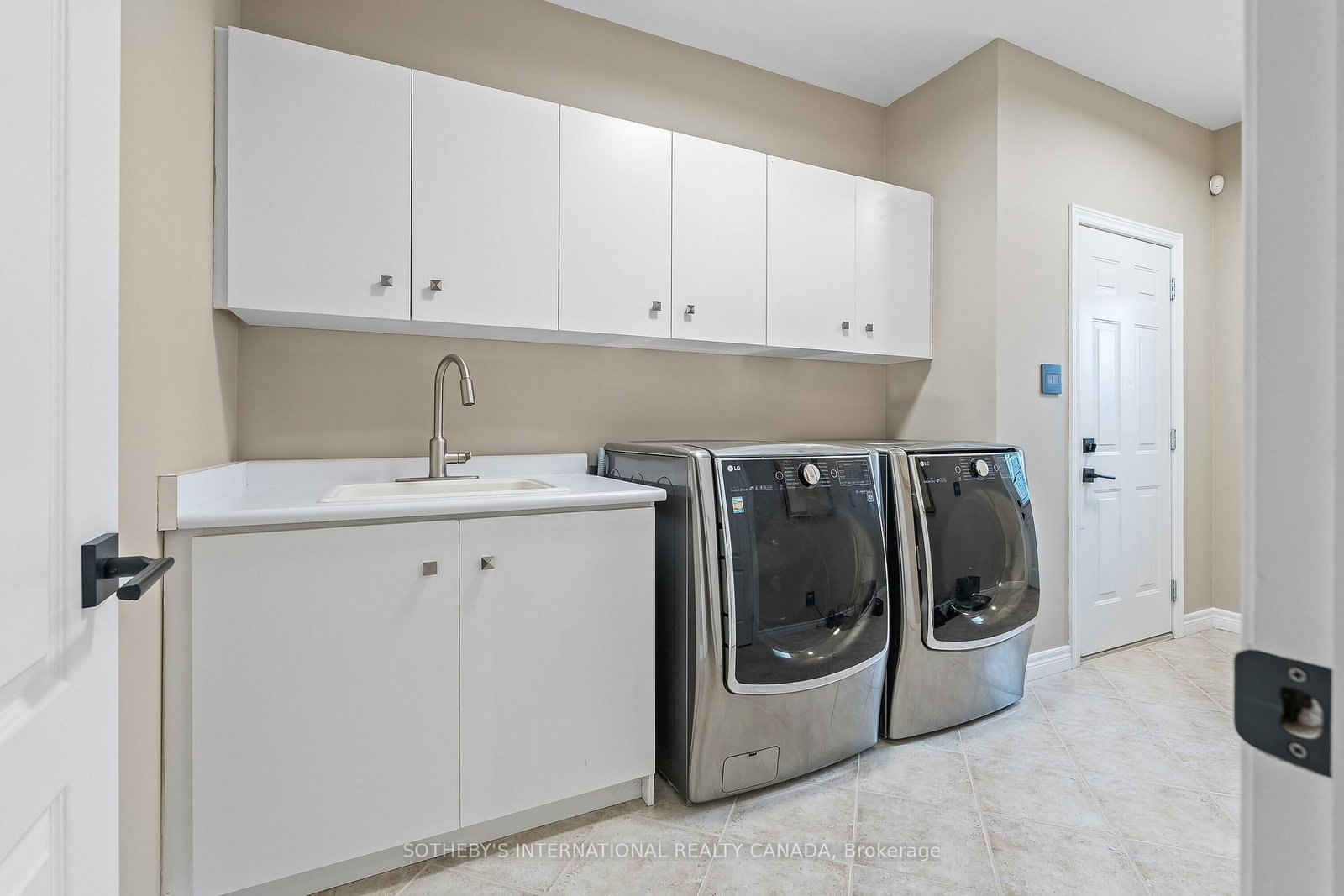 159 Delarmbro Drive • Erin, ON photo 21