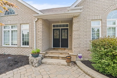 159 Delarmbro Drive • Erin, ON photo 5