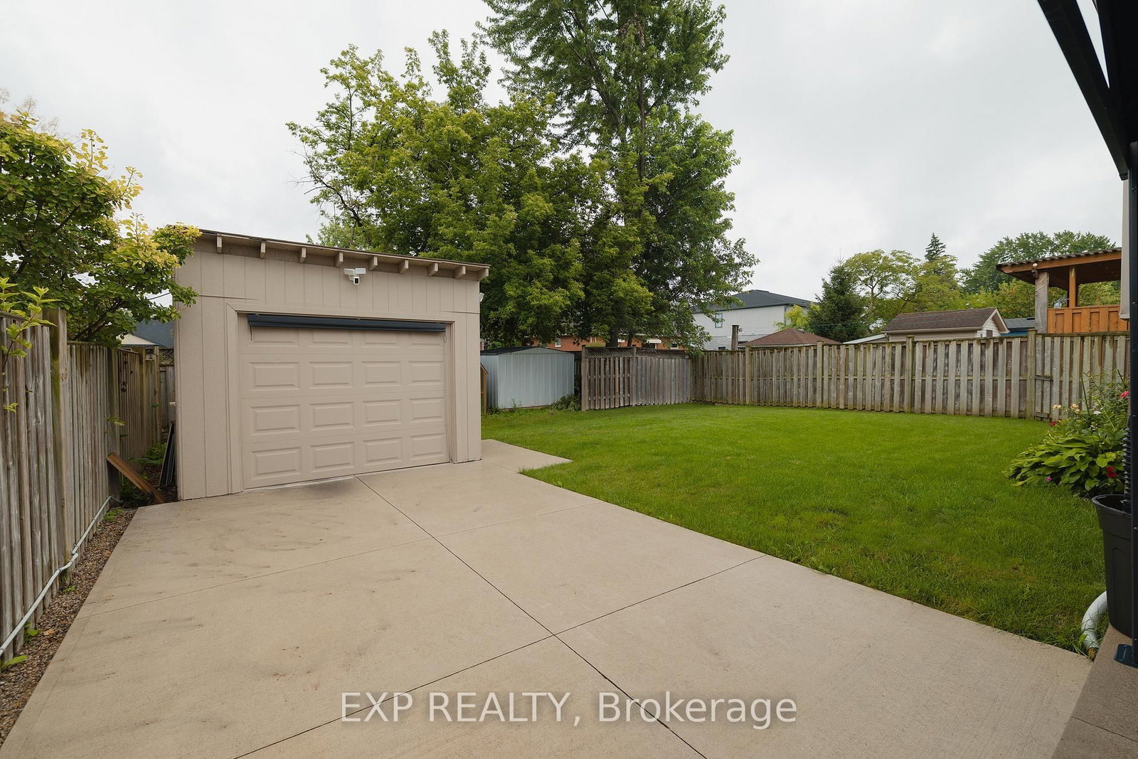26 Welstead Drive • St. Catharines, ON photo 33