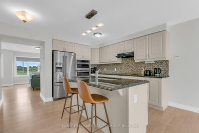 167 Gelderland Private • Ottawa, ON photo 8