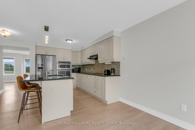167 Gelderland Private • Ottawa, ON photo 9