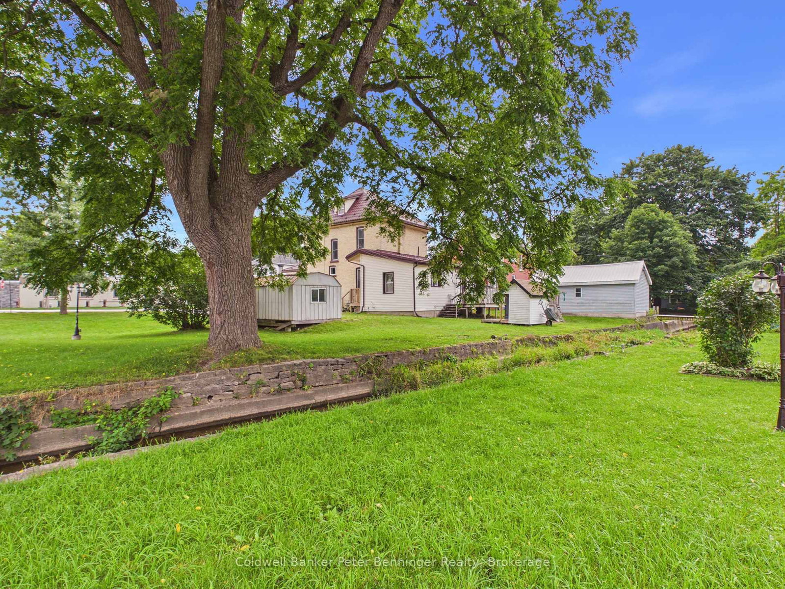 7 Yonge Street S • Brockton, ON photo 25