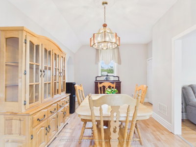7 Yonge Street S • Brockton, ON photo 8