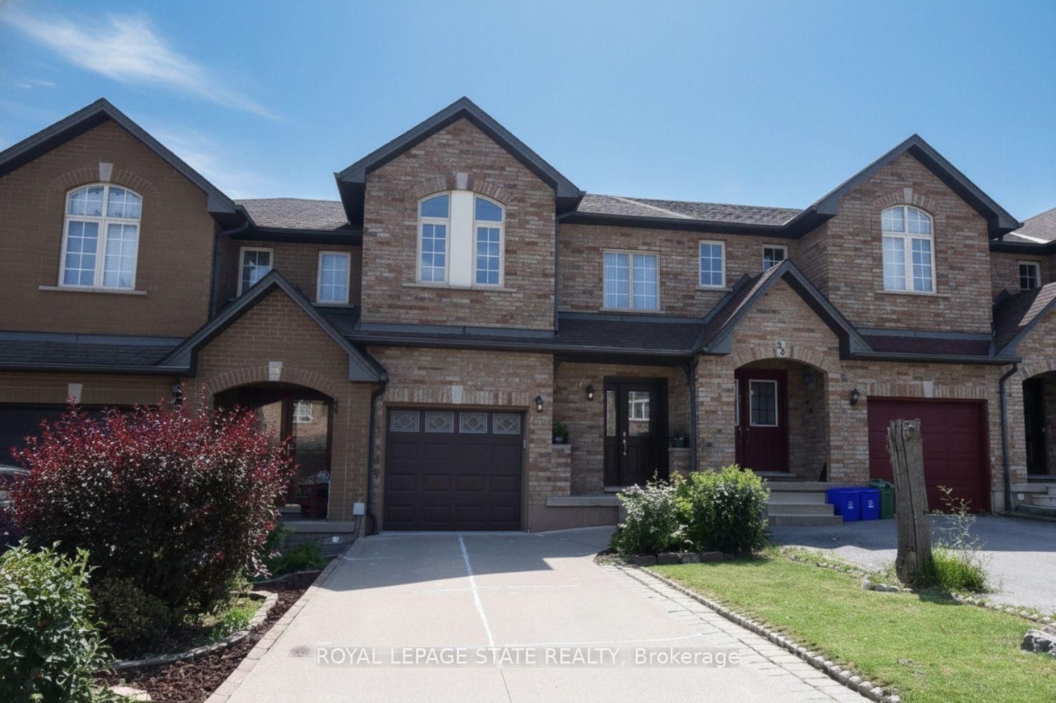 57 Townmansion Drive • Hamilton, ON photo 1