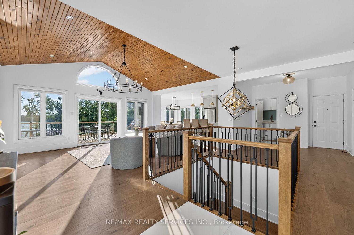 2667 Mary Nichols Road • Selwyn, ON photo 10