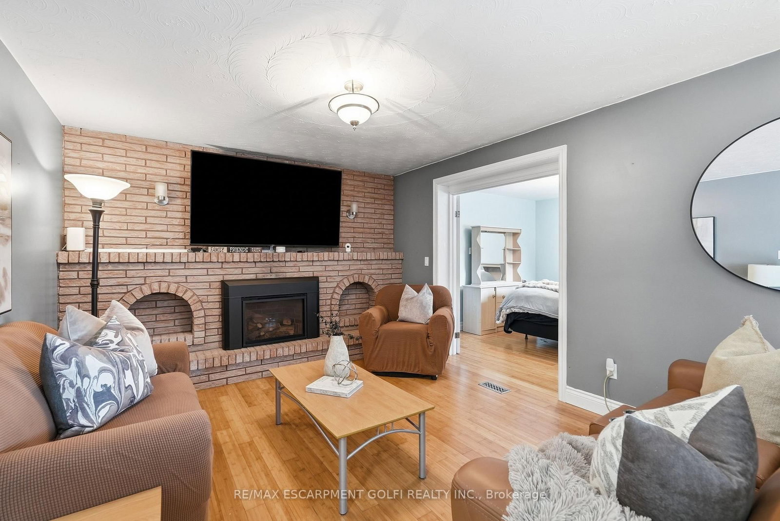 377 Carson Drive • Hamilton, ON photo 18