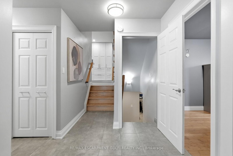 377 Carson Hamilton,ON L8T 4T8 — Photo 32