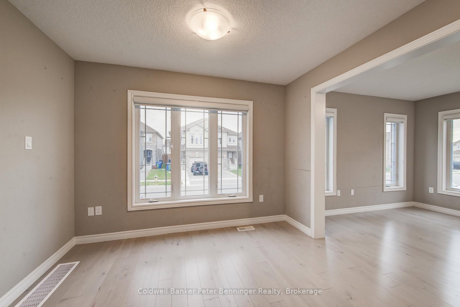 77 John Brabson Crescent • Guelph, ON photo 14