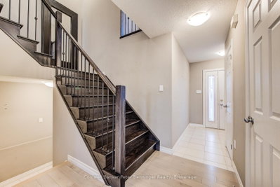 77 John Brabson Crescent • Guelph, ON photo 9