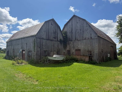 422 MCCLUNG Road • Haldimand, ON photo 3
