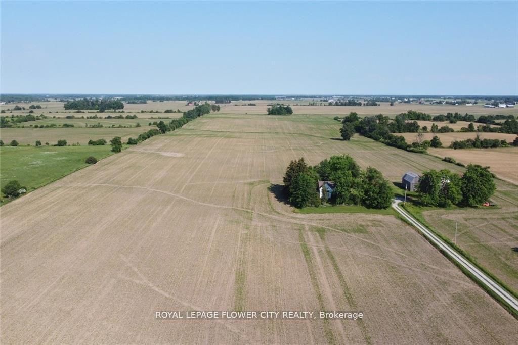 422 MCCLUNG Road • Haldimand, ON photo 4