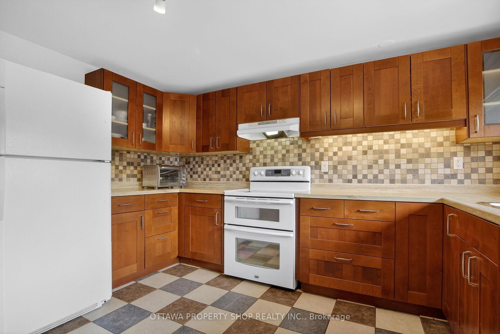 2 Bertona Street • ##30 • Ottawa, ON photo 7