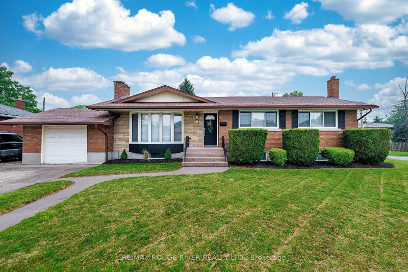 25 Clearview Heights