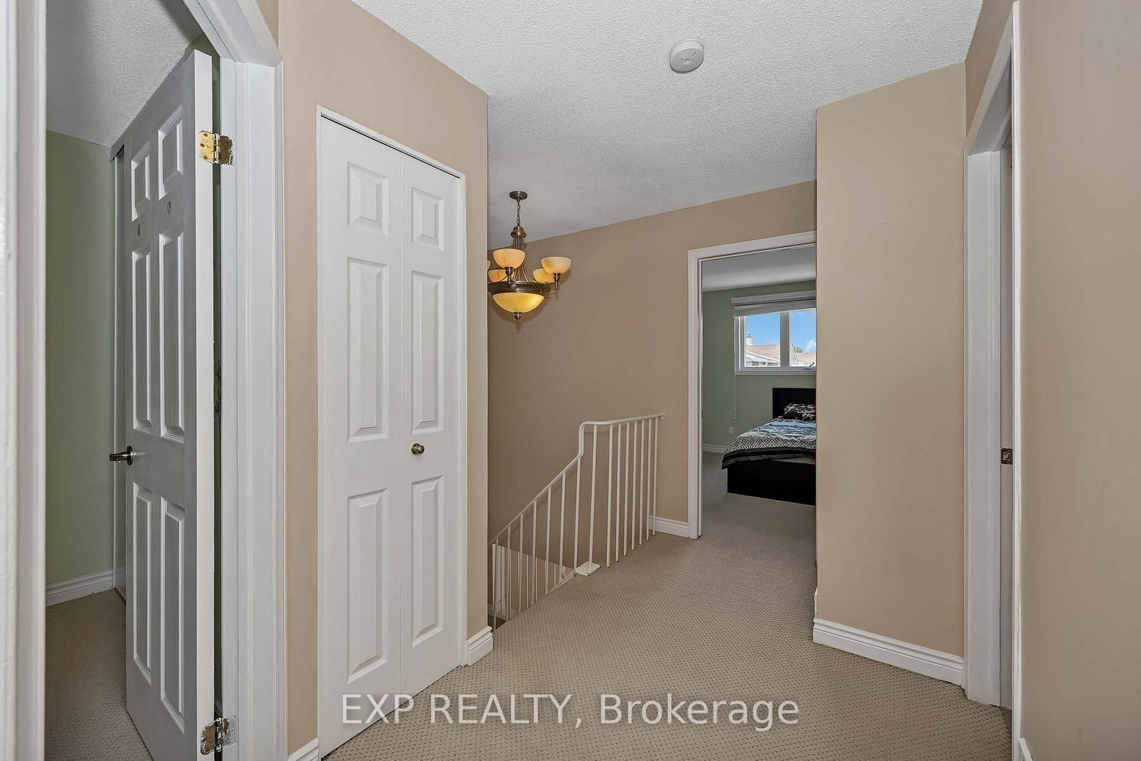 38 Sundback Lane • Kanata, ON photo 11
