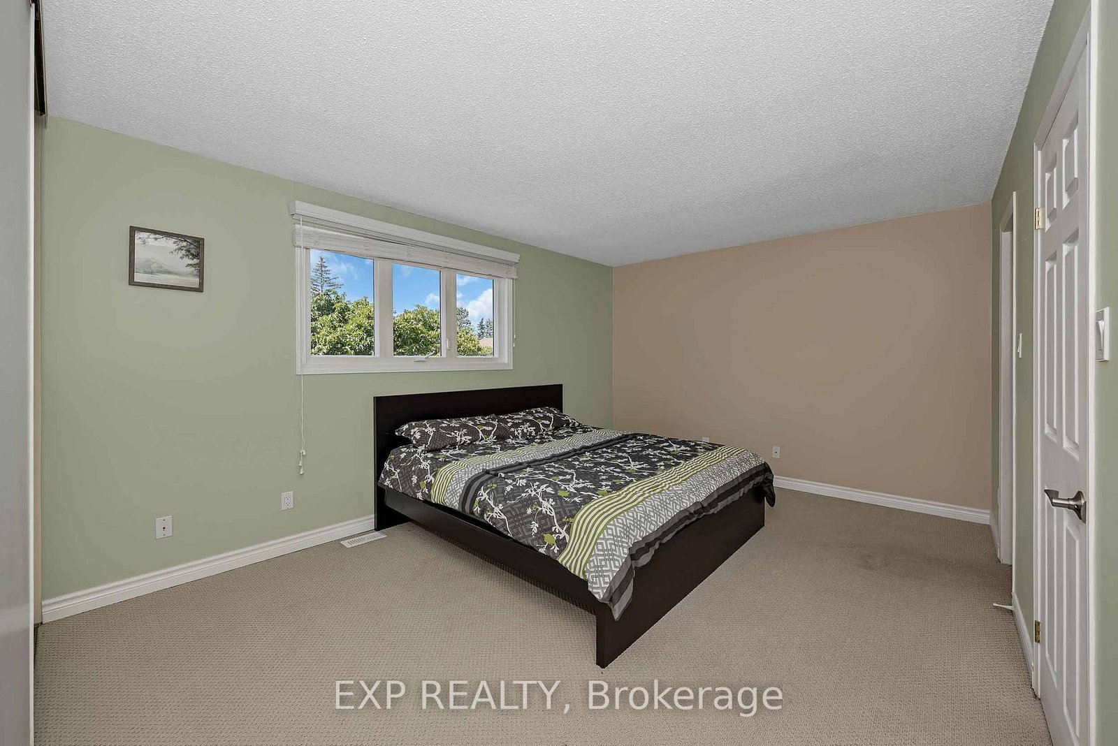 38 Sundback Lane • Kanata, ON photo 12