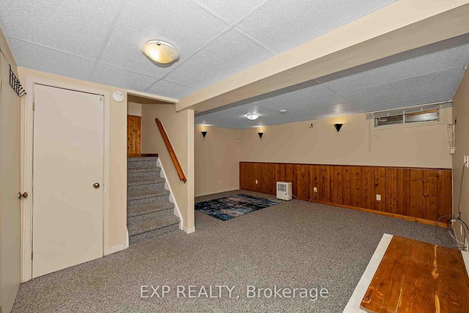 38 Sundback Lane • Kanata, ON photo 20