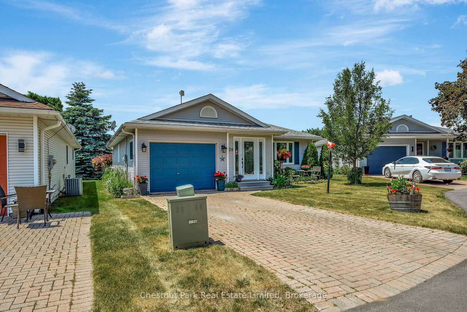 20 Monroe Court • Prince Edward County, ON photo 2