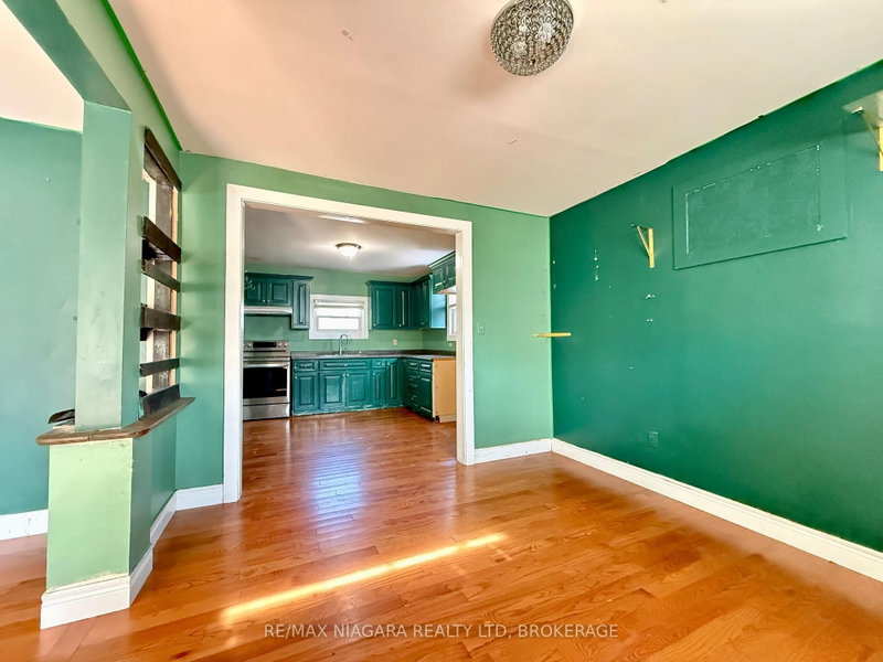 4218 Drummond Road