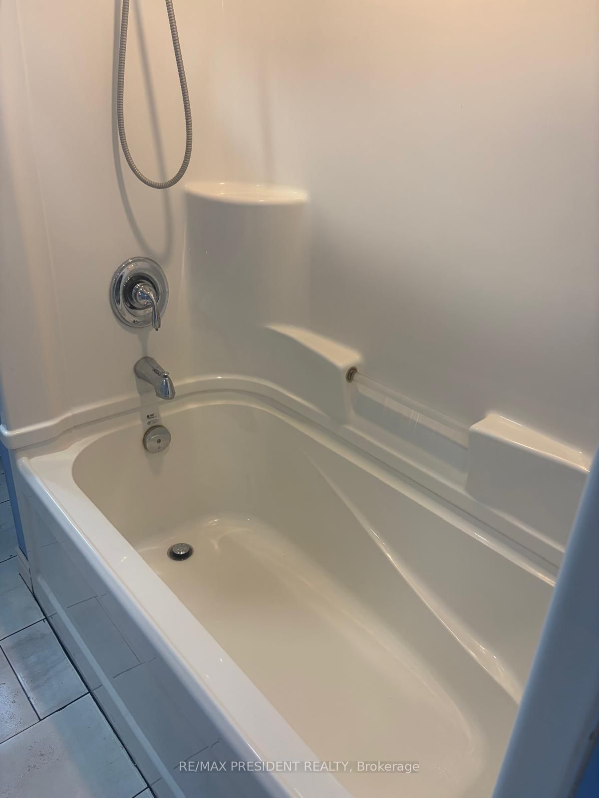 1224 Parkinson Road • Woodstock, ON photo 28