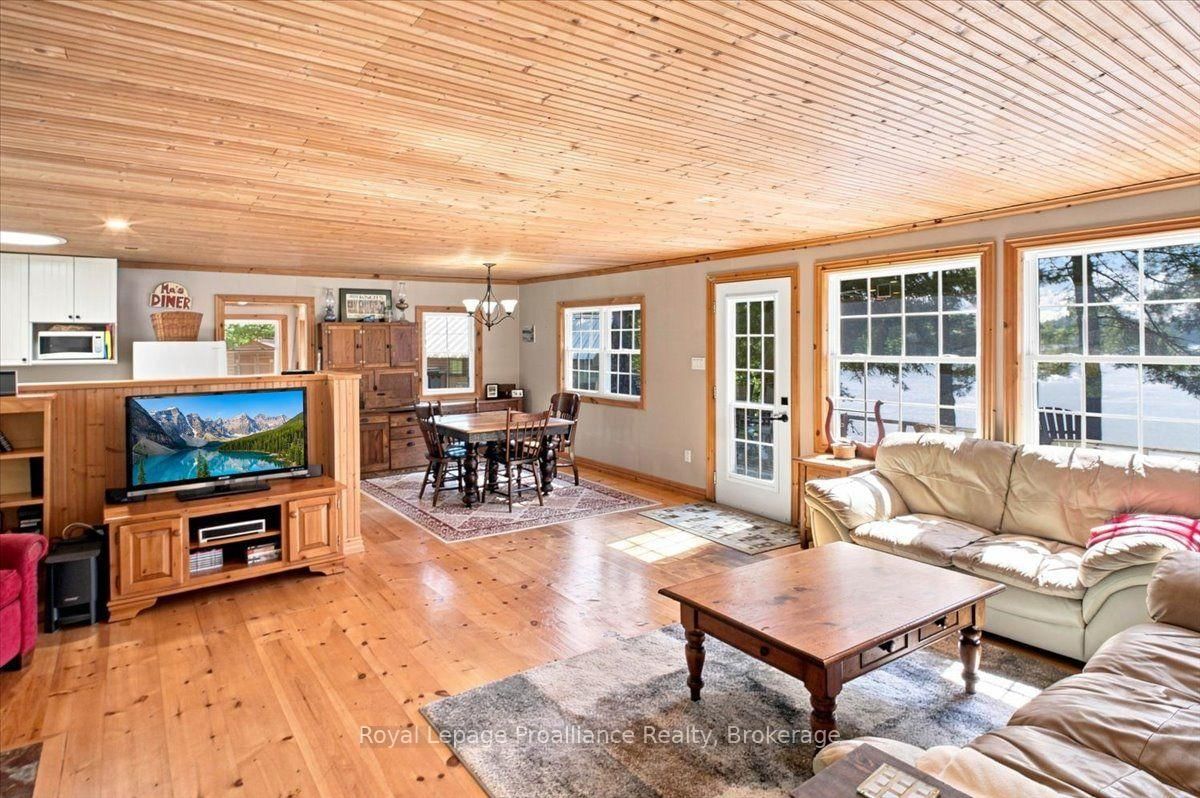 146 Skootamatta Lake • Cloyne, ON photo 18