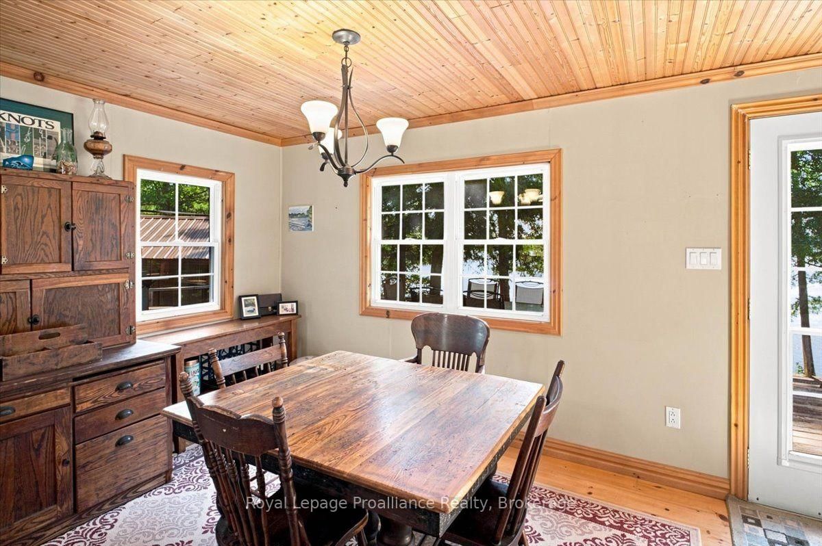 146 Skootamatta Lake • Cloyne, ON photo 20