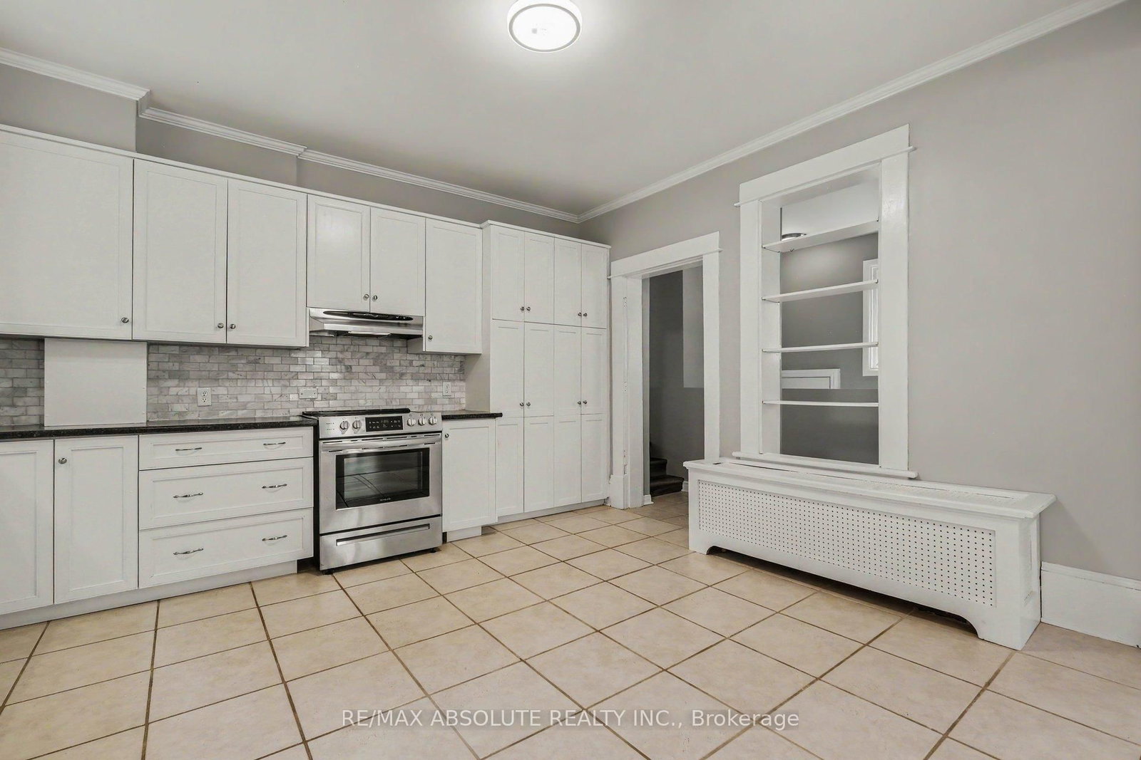 16 Glen Avenue • Smiths Falls, ON photo 14