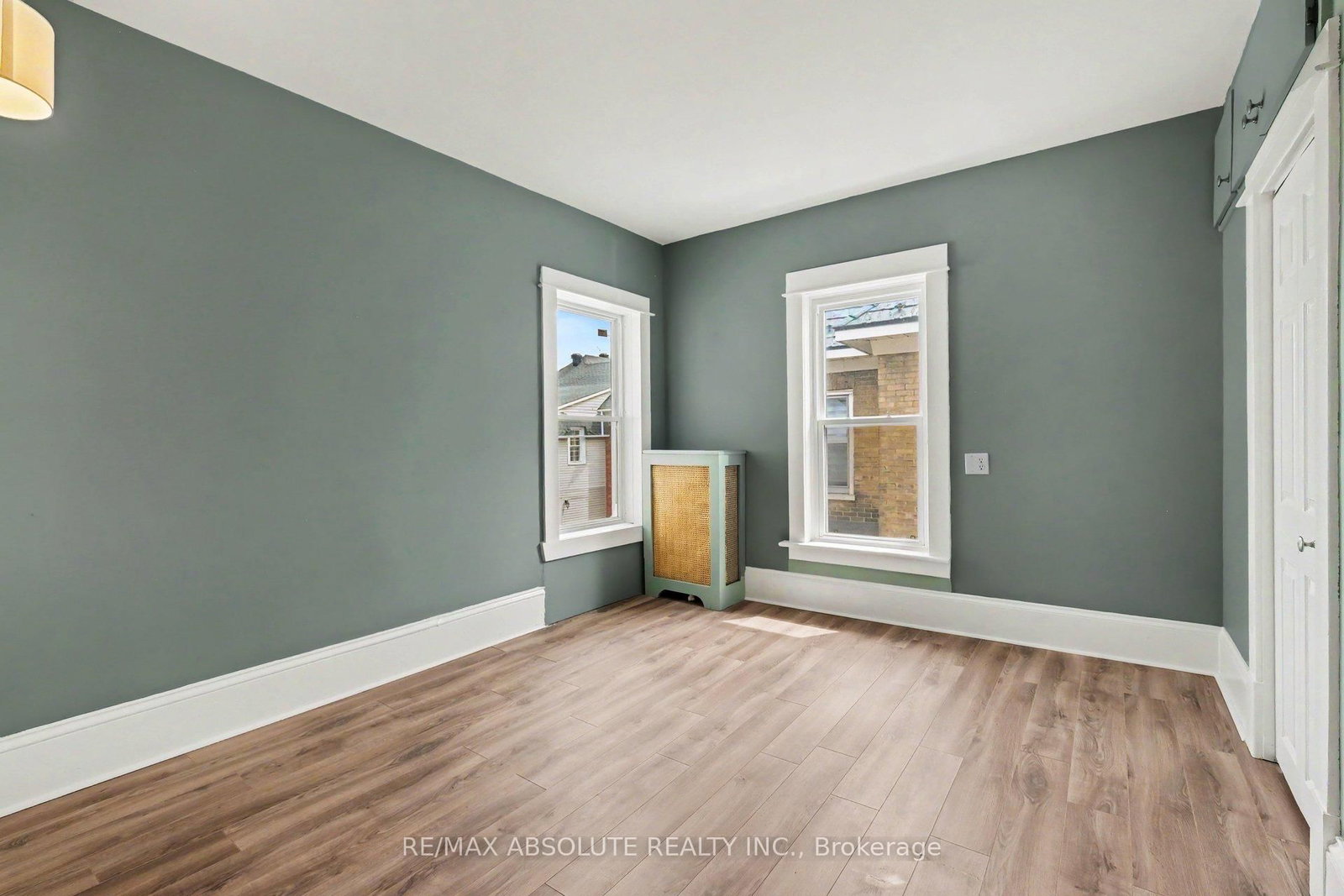 16 Glen Avenue • Smiths Falls, ON photo 25