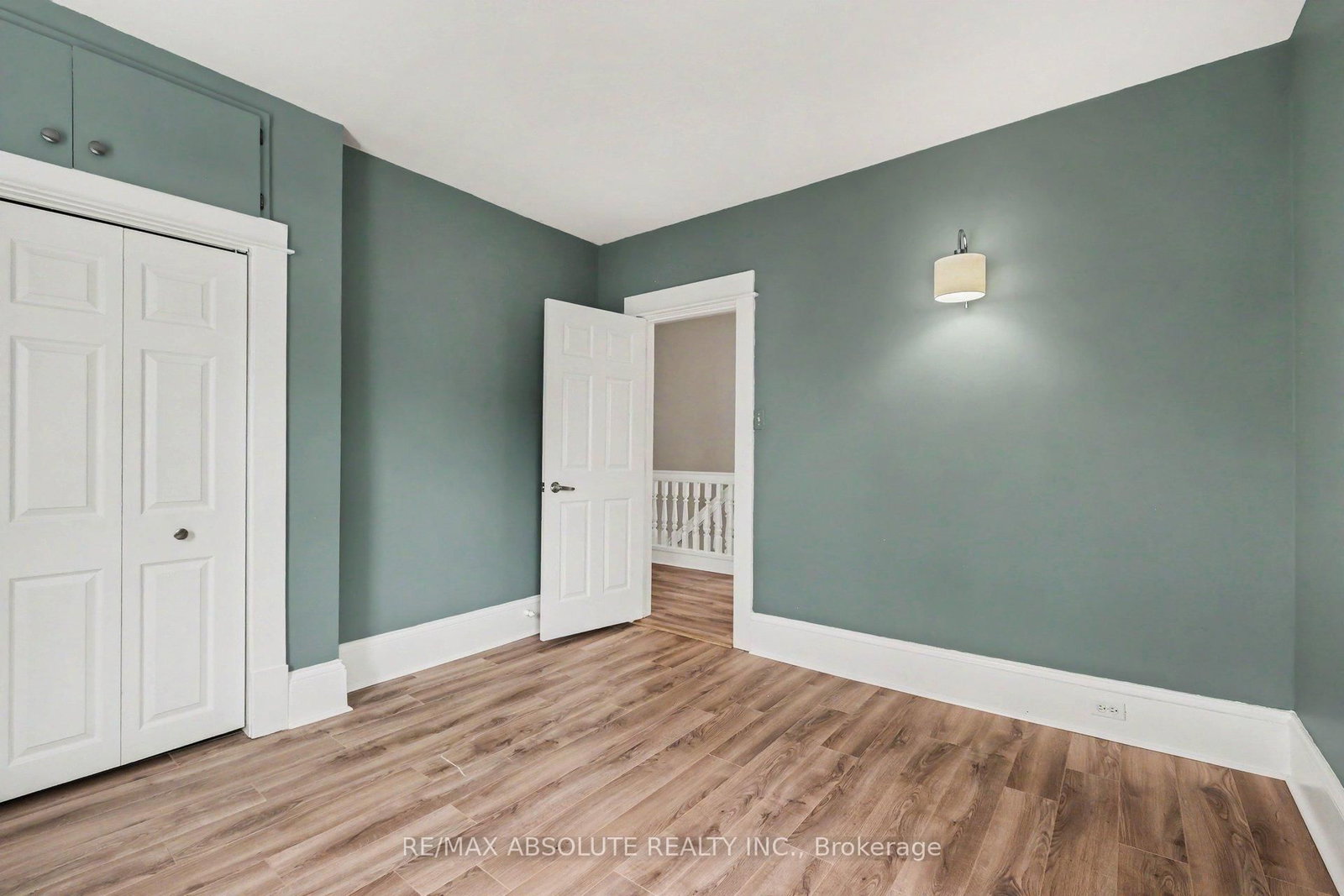 16 Glen Avenue • Smiths Falls, ON photo 27