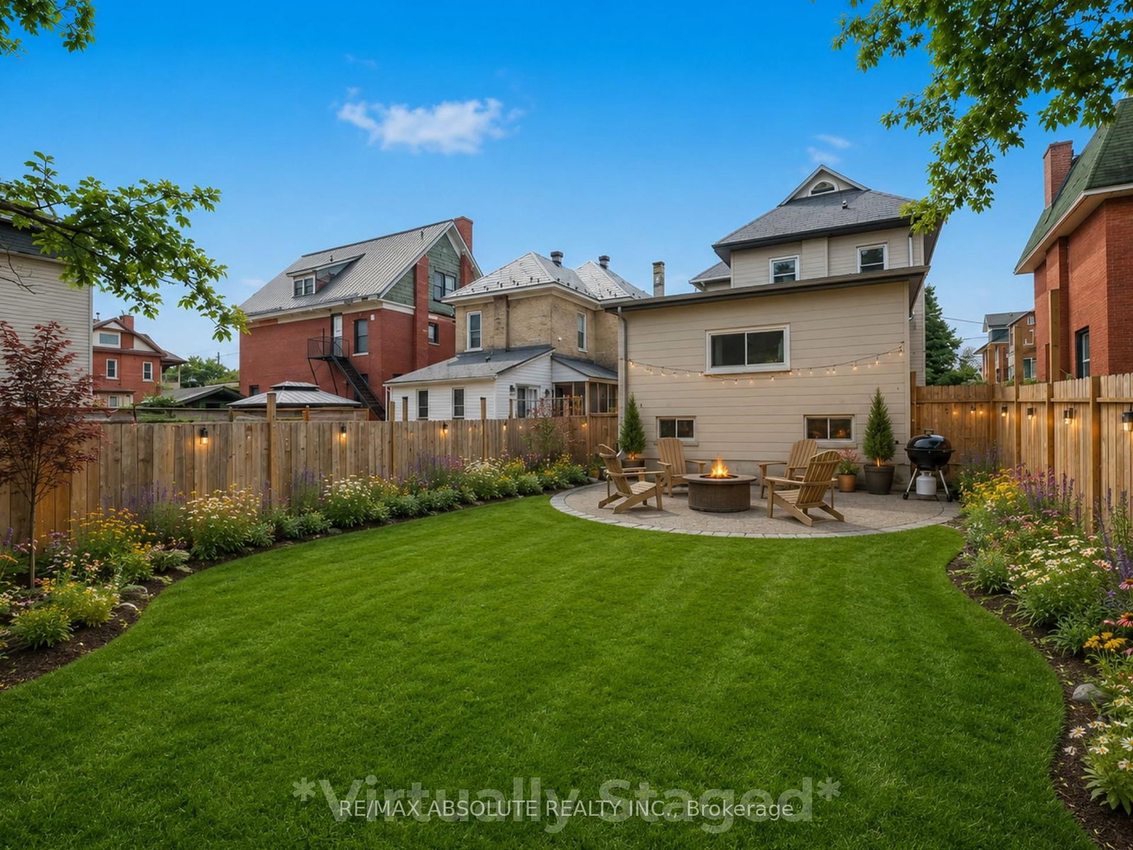 16 Glen Avenue • Smiths Falls, ON photo 35