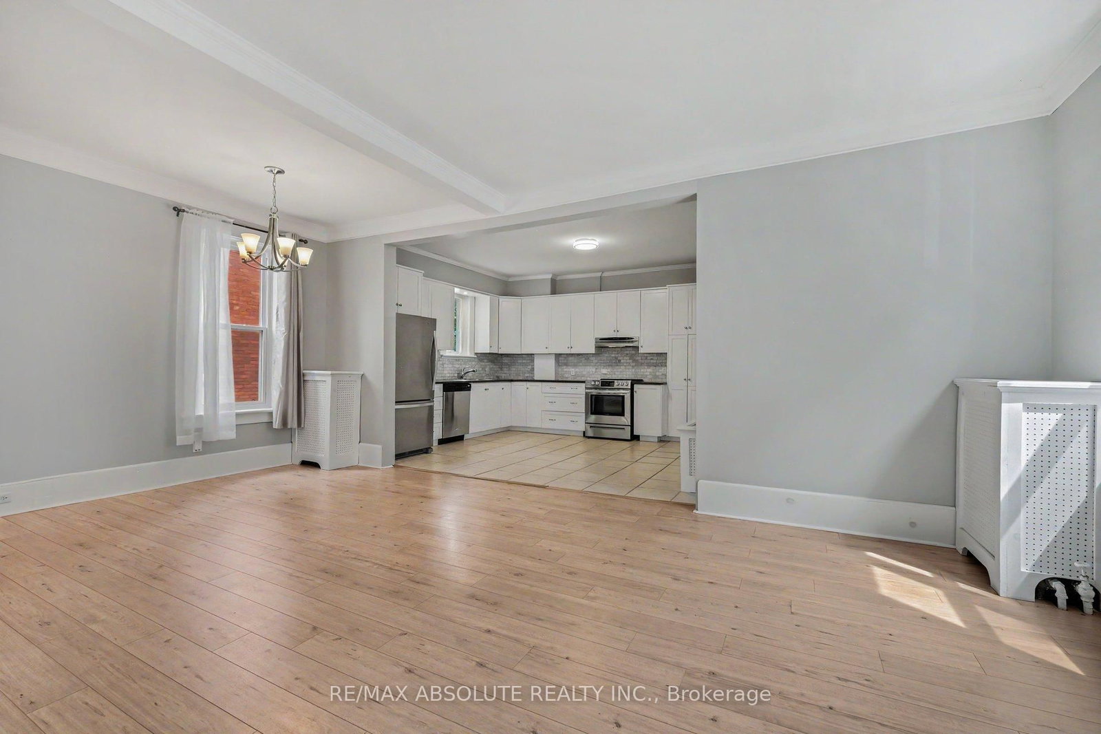 16 Glen Avenue • Smiths Falls, ON photo 8