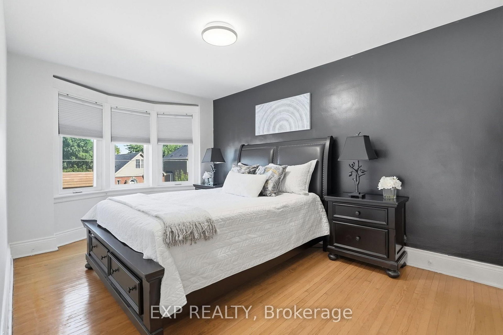 146 Ottawa Street S • Hamilton, ON photo 19