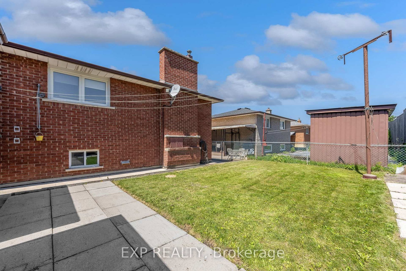 150 Marcella Crescent • Hamilton, ON photo 5