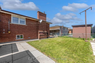 150 Marcella Crescent • Hamilton, ON photo 5